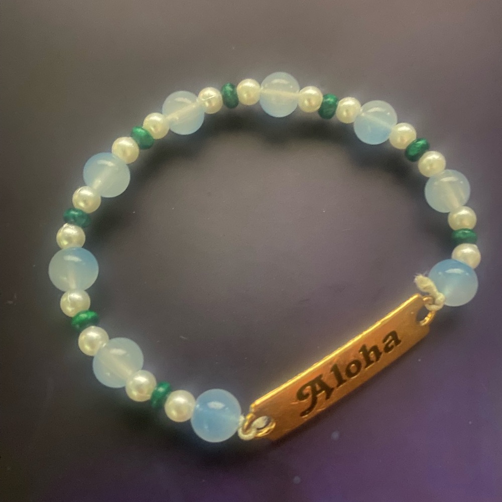 Aloha Gold Beaded Bracelet
